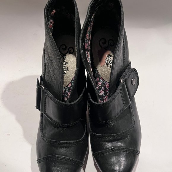 Seychelles Womens Black Almond Toe Leather Hook and Loop High Heel Bootie Size 9 - Picture 6 of 11